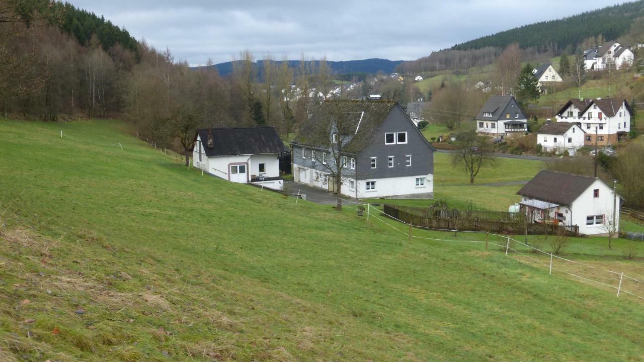 Broche Apartment Hilchenbach